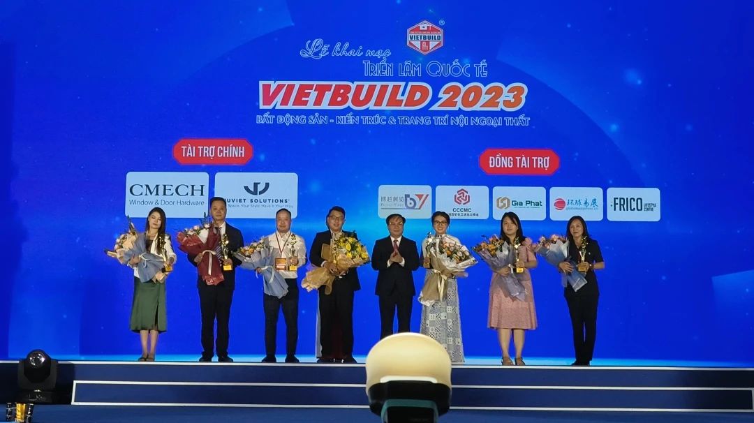 912e32b7f2a3d44c292cbb7768785e68.jpg 912e32b7f2a3d44c292cbb7768785e68.jpg